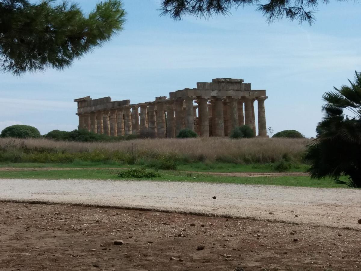מרינלה דו סלינונטה Villa Angela מראה חיצוני תמונה